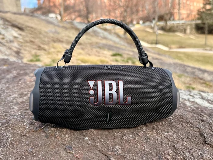 JBL Charge 6 - Full