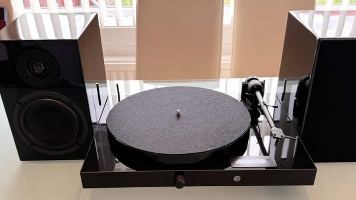Pro-Ject Juke Box E1
