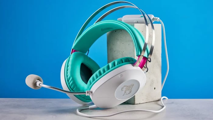 Asus TUF Gaming H1 Gen II enhancing ambient sounds in Lies of P