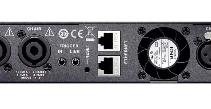 Close-up of ASCENDO DSP4-6602 amplifier