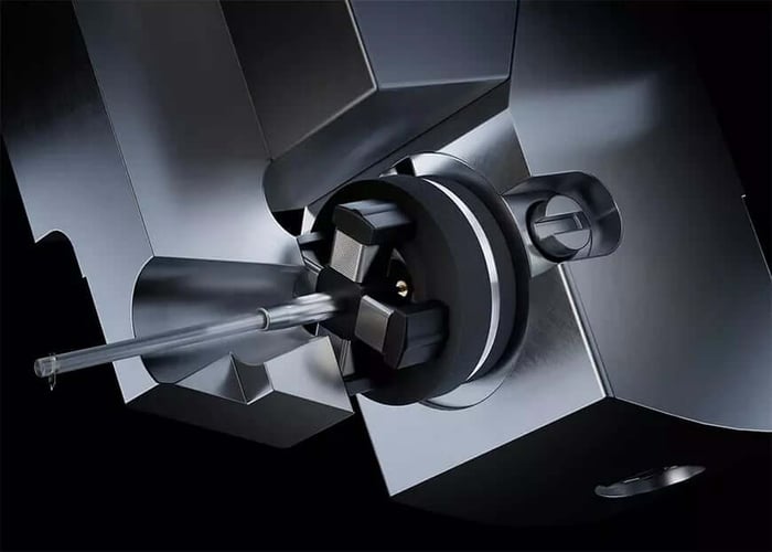Detailed view of the Ortofon MC Vertex cartridge body and stylus