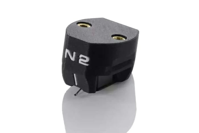 MM cartridge Clearaudio N2 in black carbon fiber polymer body