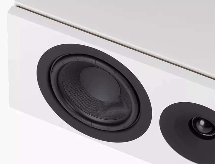 Classic design meets cutting-edge wireless technology in the Legend 10.2 Silverback DS