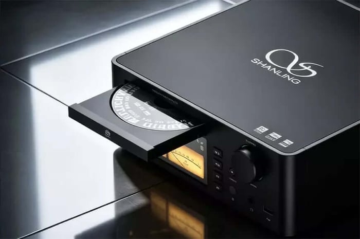 Detail of Shanling SCD1.3R digital player
