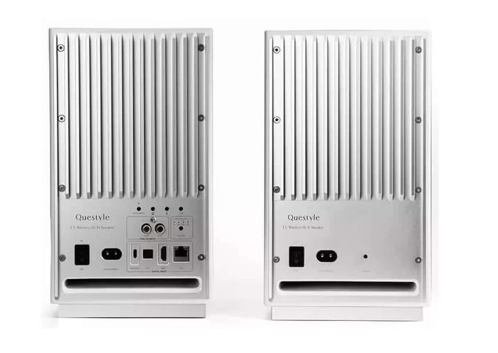 Wireless bookshelf speakers Questyle E5