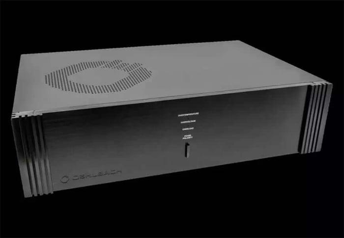 Oehlbach PowerStation 1009 power conditioner in sleek black housing
