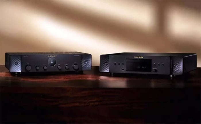 Marantz CD 70 and Model 70 side-by-side