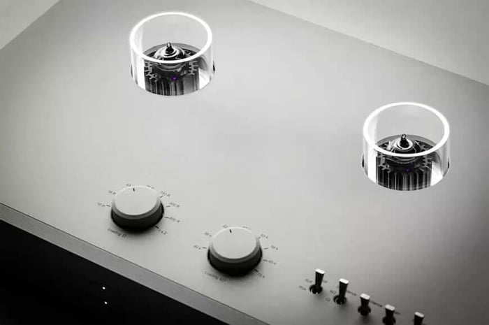 Close-up of EAT E Glo SB's discrete amplification circuits