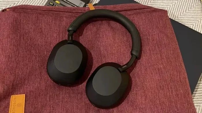 Sony WH-1000XM5