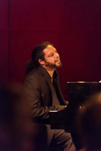 Zaccai Curtis, pianist blending Afro-Cuban heritage into exotica. (Photo by Jack Vartoogian via Getty Images)