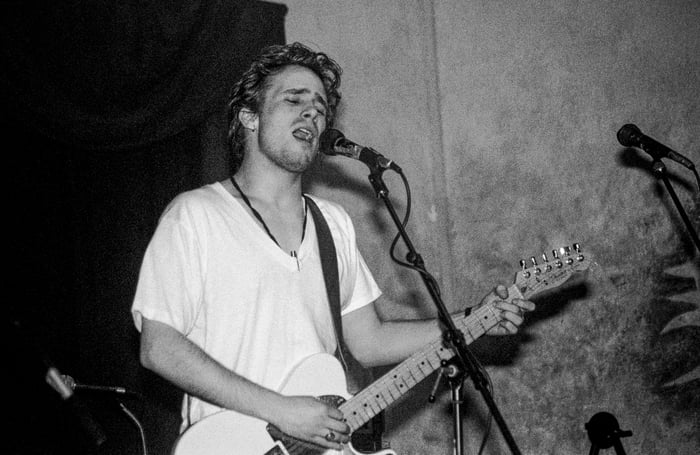 Jeff Buckley performing live