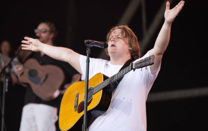 Lewis Capaldi at Glastonbury 2023