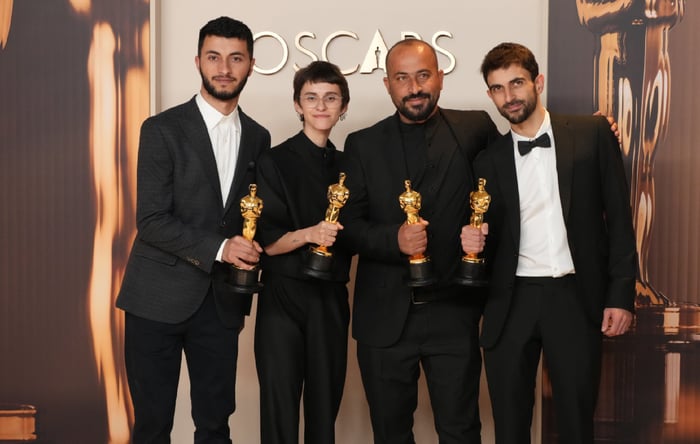 ‘No Other Land’ directors with Oscars