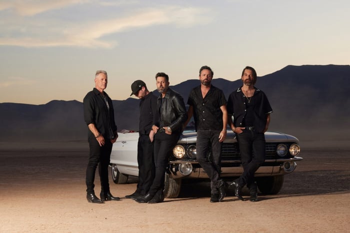 Old Dominion live performance (Credit: Dove Shore)