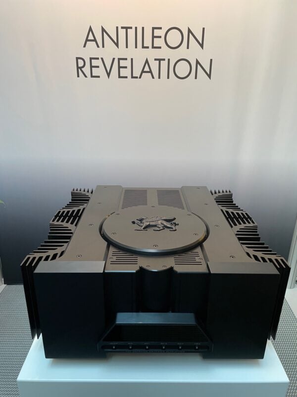 Gryphon Antilion Revolution