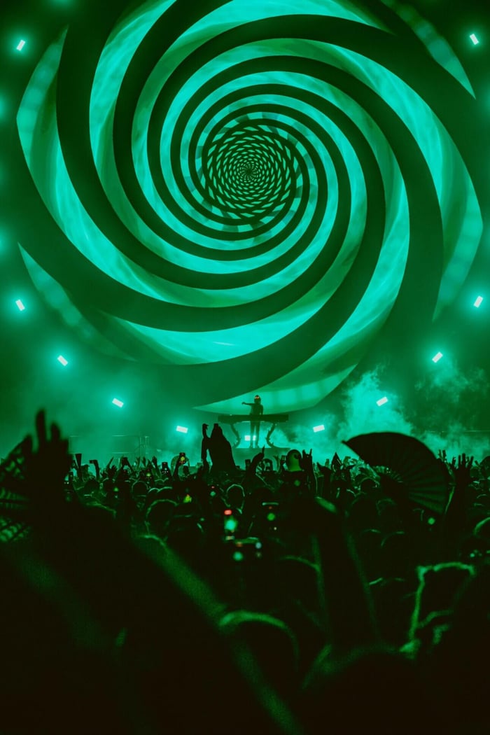 Engaging the audience with every beat.