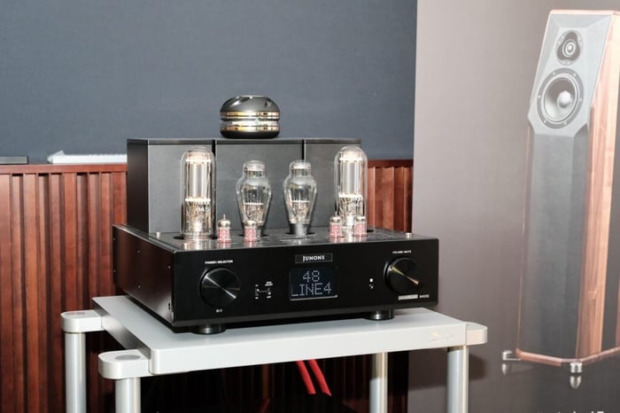 Triode Junone 845SE Amplifier