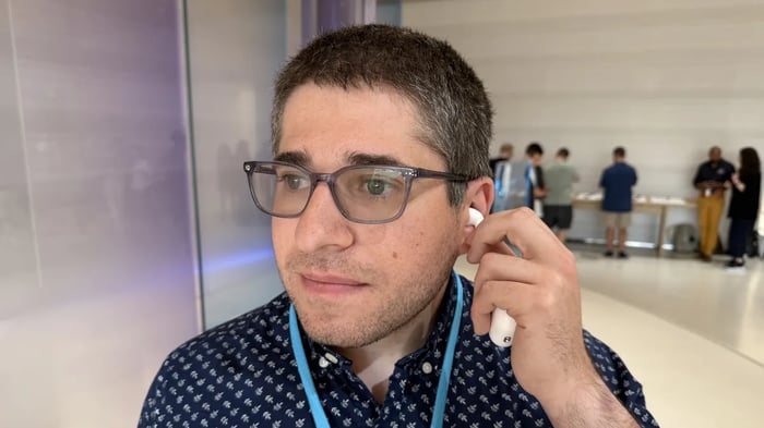 AirPods Pro 3 ear tips design and fit