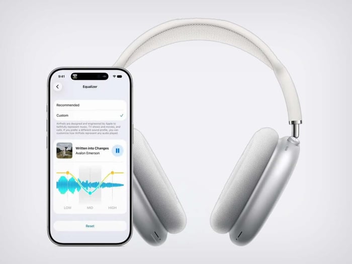 Close-up of AirPods Max 2 custom EQ in iOS 27