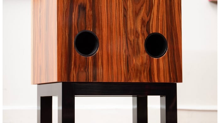 DefCom Acoustic Speakers by DeVore Fidelity and Set Free