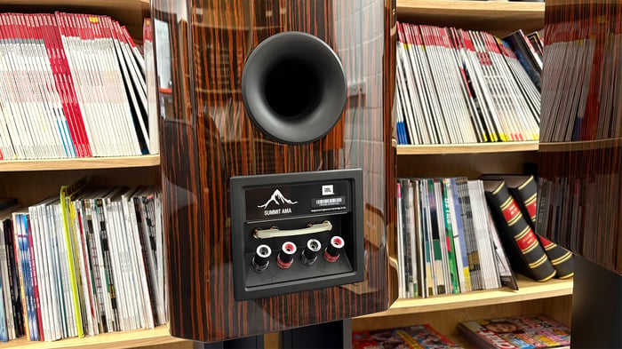 Summit Ama perfectly mounted on JBL’s premium aluminum stands