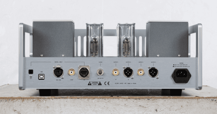 Allnic Audio D-15000 Signature OTL:OCL DAC rear
