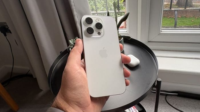 Apple iPhone 16 Pro