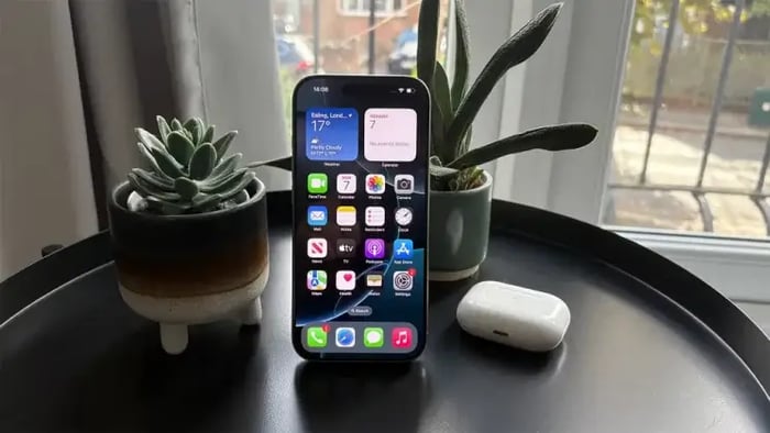 Apple iPhone 16 Pro