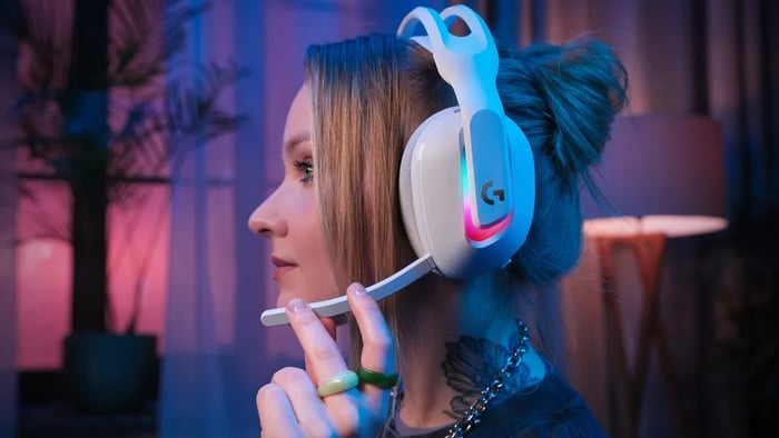 Astro A20 X’s flexible compatibility keeps you connected everywhere