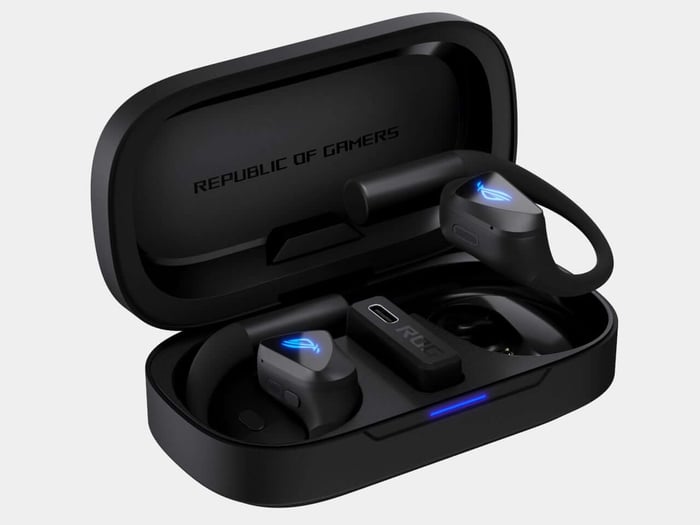 Image showing the microphone array and design details of the earbuds