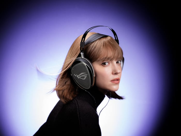 ROG Kithara ear pad options