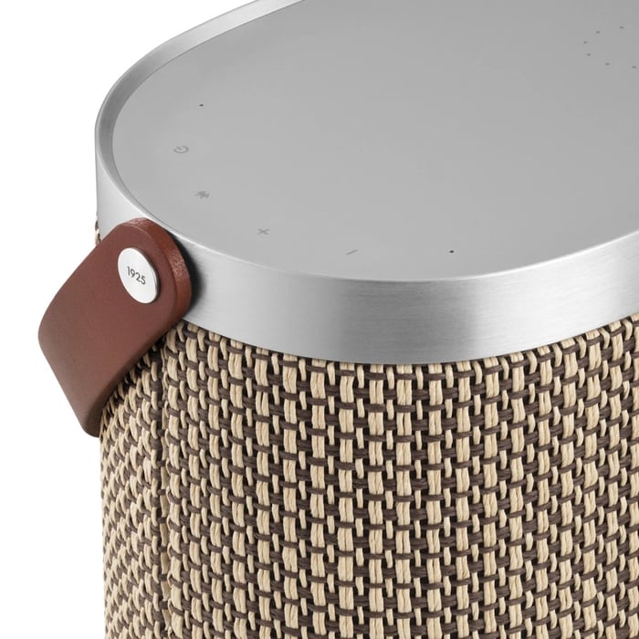 Close-up on Beosound A9’s premium materials and fabric