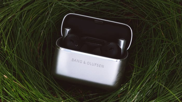 Grace earbuds promise longevity with 2,000 charging cycles, but battery life per charge remains modest.