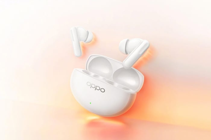 Oppo Enco Air5 Pro wireless earbuds close-up