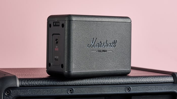 Marshall Bromley 450 in a home and outdoor testing environment