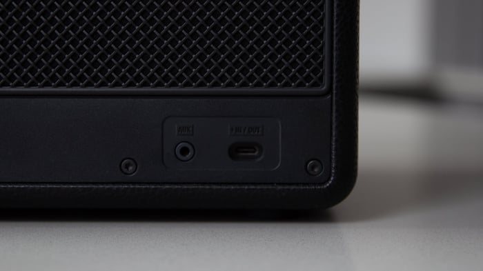 Marshall Kilburn III battery indicator | Long-lasting playtime