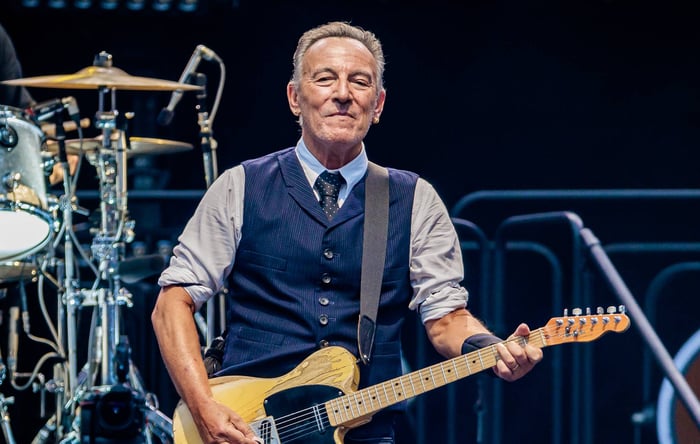 Bruce Springsteen performing live