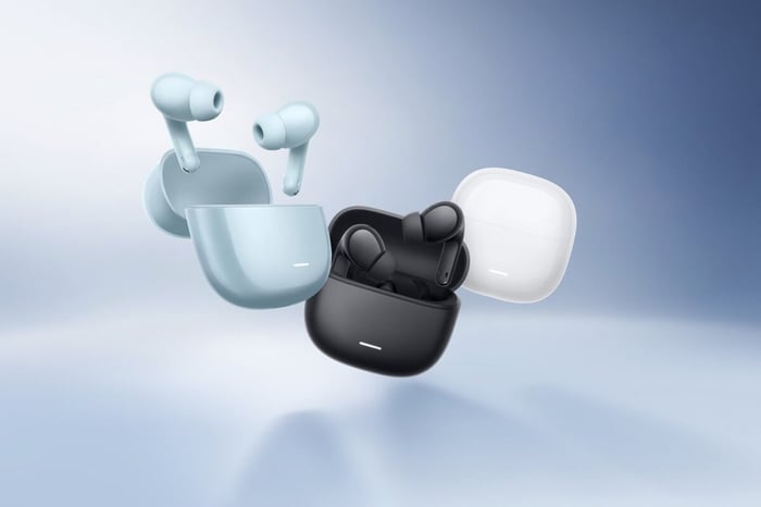Redmi Buds 8 Lite colorful and compact earbuds