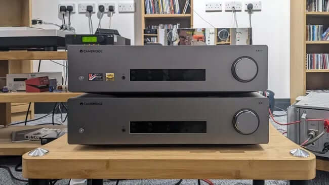 Cambridge Audio CXA81 MKII Detailed View