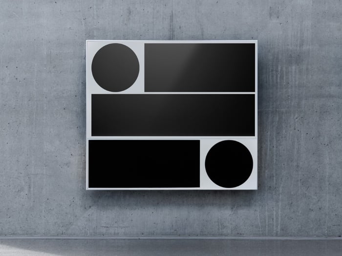 The HiFi Frame adapting from 55 to 85-inch Samsung TVs