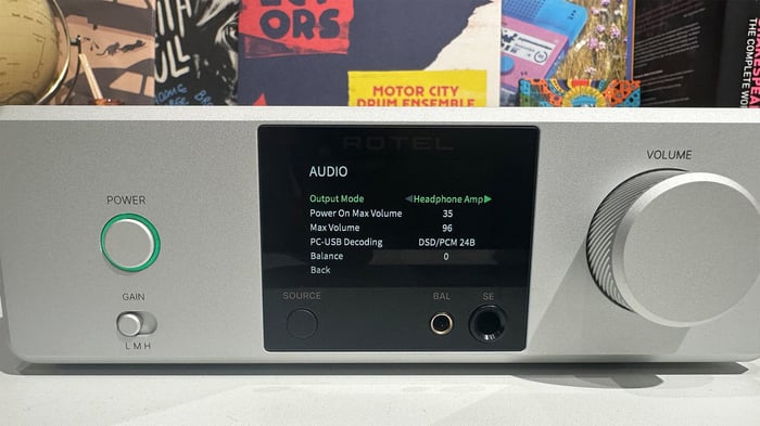 Rotel DX-3 close-up detail