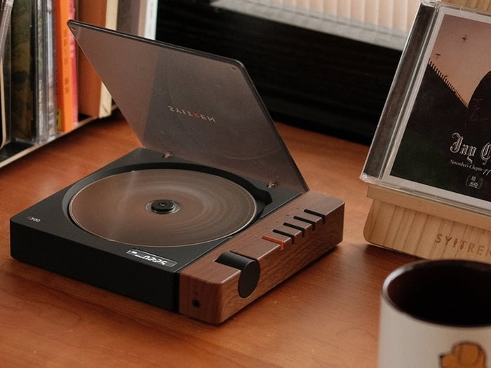 Portable CD Player with wood grain finish