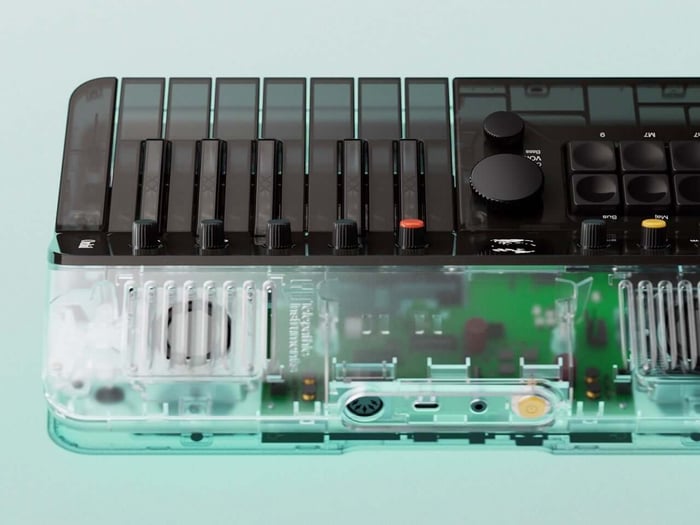 Transparent top reveals the Orchid synth’s green circuit boards and neatly routed ribbon cables