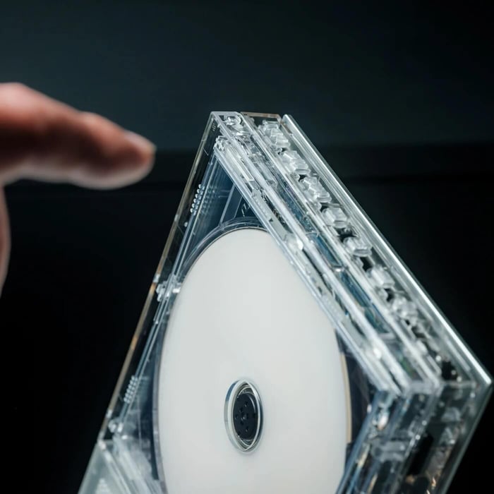 ClearFrame CD player with built-in speaker details