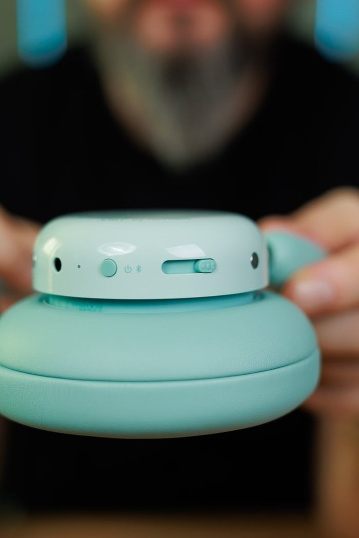 CMF Headphone Pro — bass slider and volume wheel view