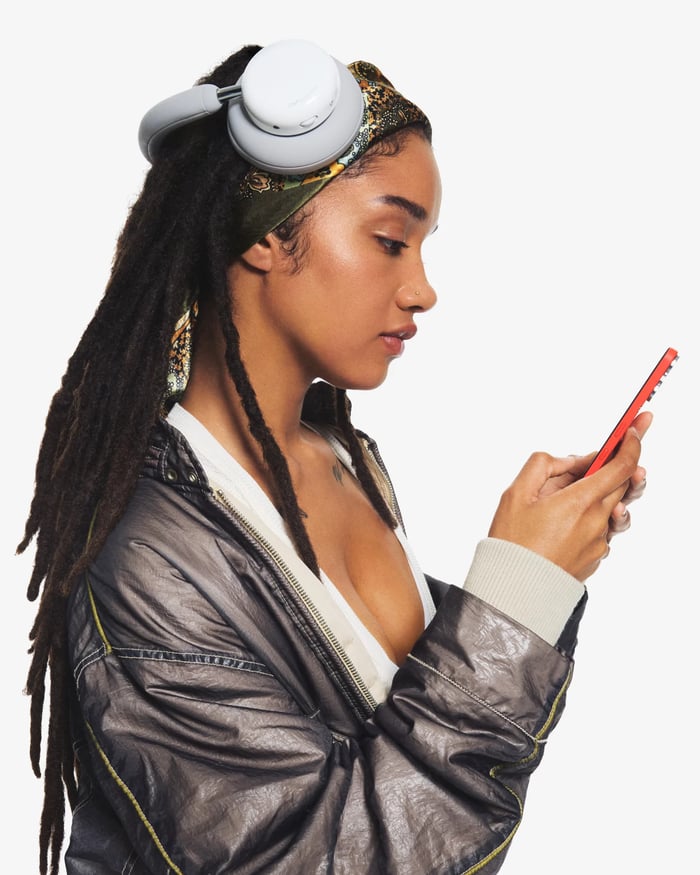CMF Headphone Pro Light Gray