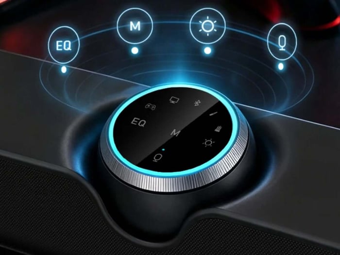 Front view of the Creative B3 gaming soundbar