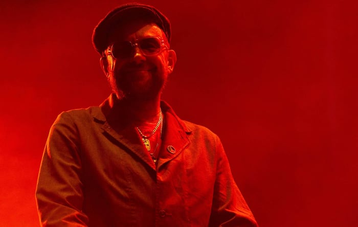 Damon Albarn performing live