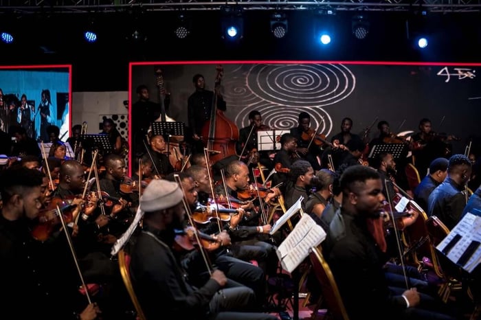 Dapper Live Trench Symphony orchestra wide shot