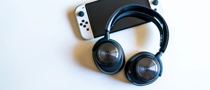 SteelSeries Arctis Nova Pro all-around headset